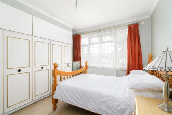 Loxham Road, London E4