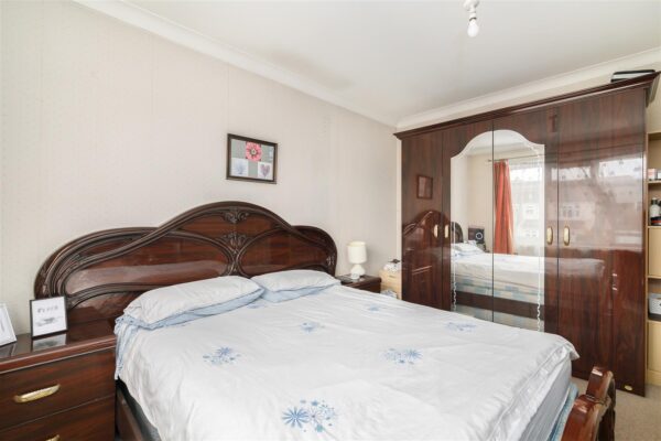 Loxham Road, London E4