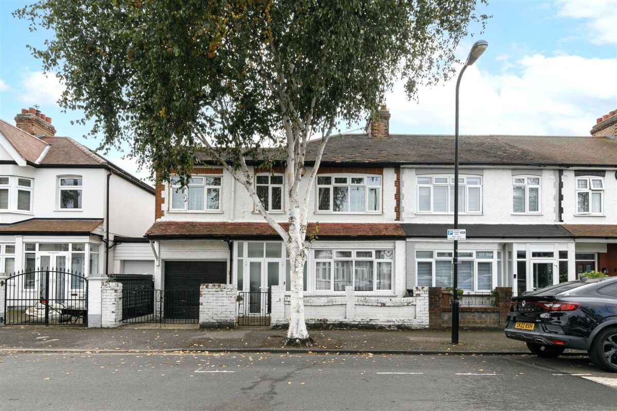 Loxham Road, London E4