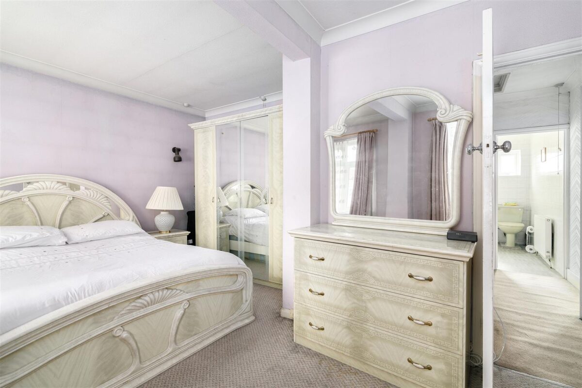 Loxham Road, London E4
