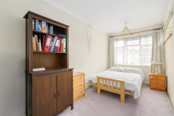 Loxham Road, London E4