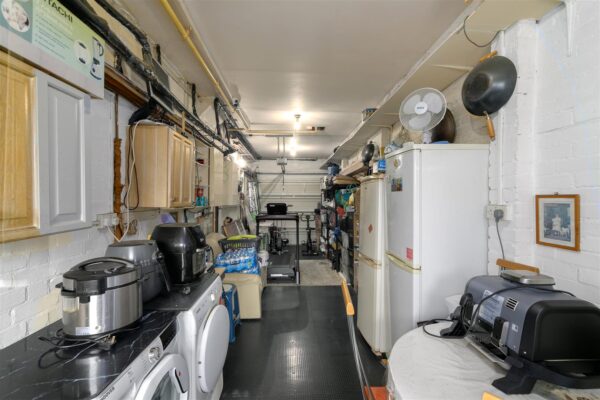 Loxham Road, London E4